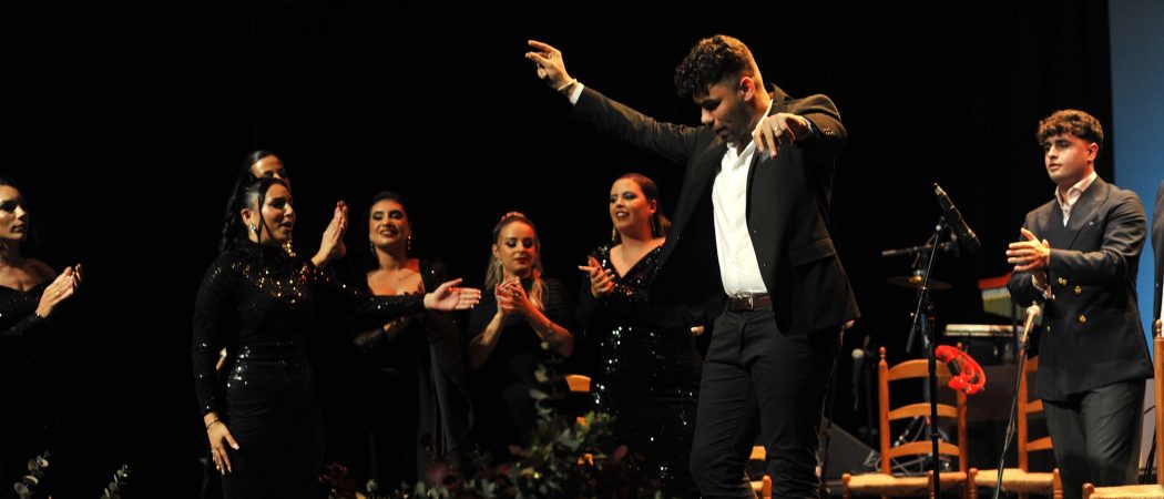 La Zambomba Flamenca de Lebrija a Compás abre la Navidad