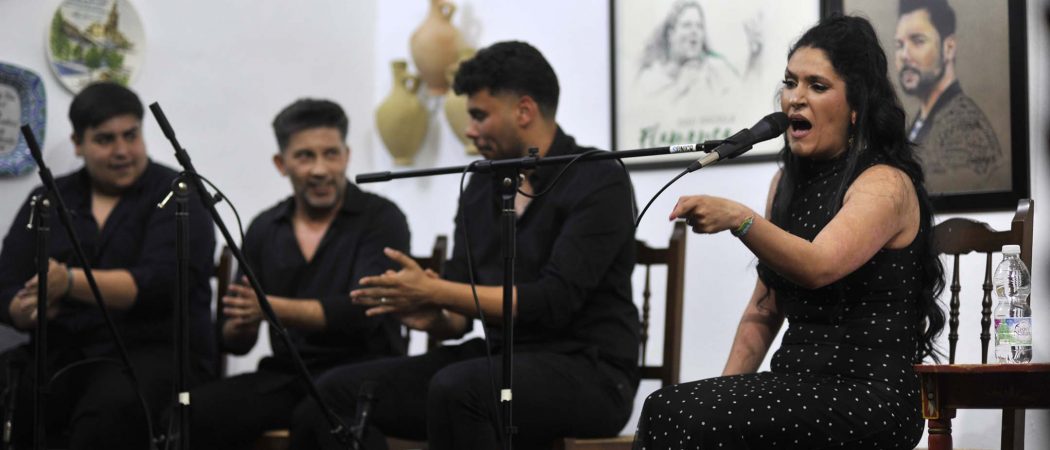 La joven Malena Carrasco da fe de las familias cantaoras de Lebrija